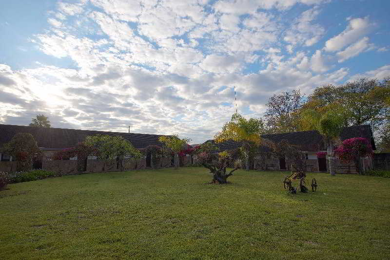 ホテル Great Zimbabwe マシンゴ エクステリア 写真